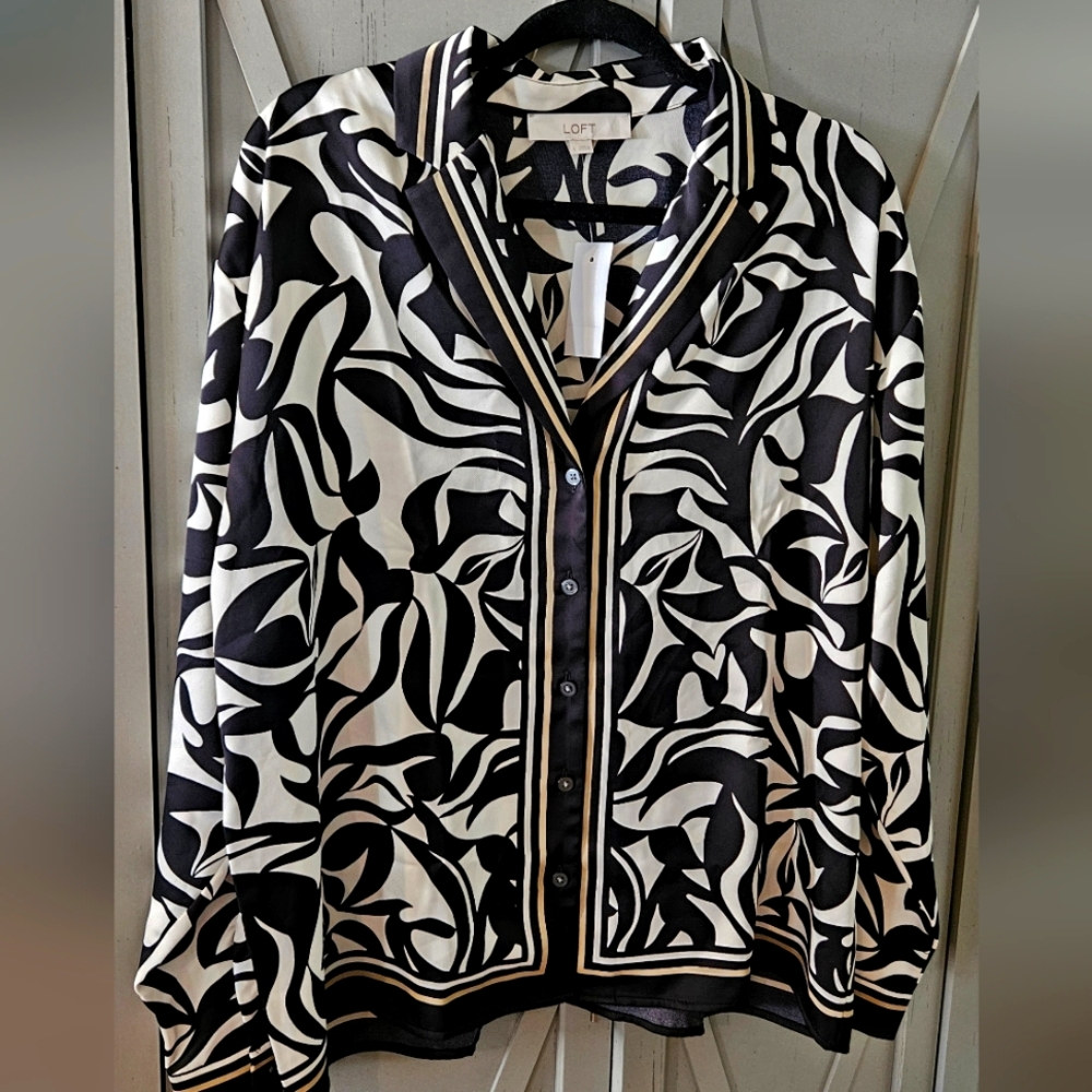 LOFT NEW Monochrome Abstract Print Blouse Large